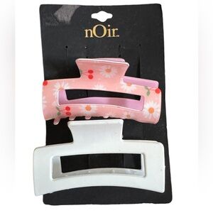 Noir Hair Claw Clips 2PK